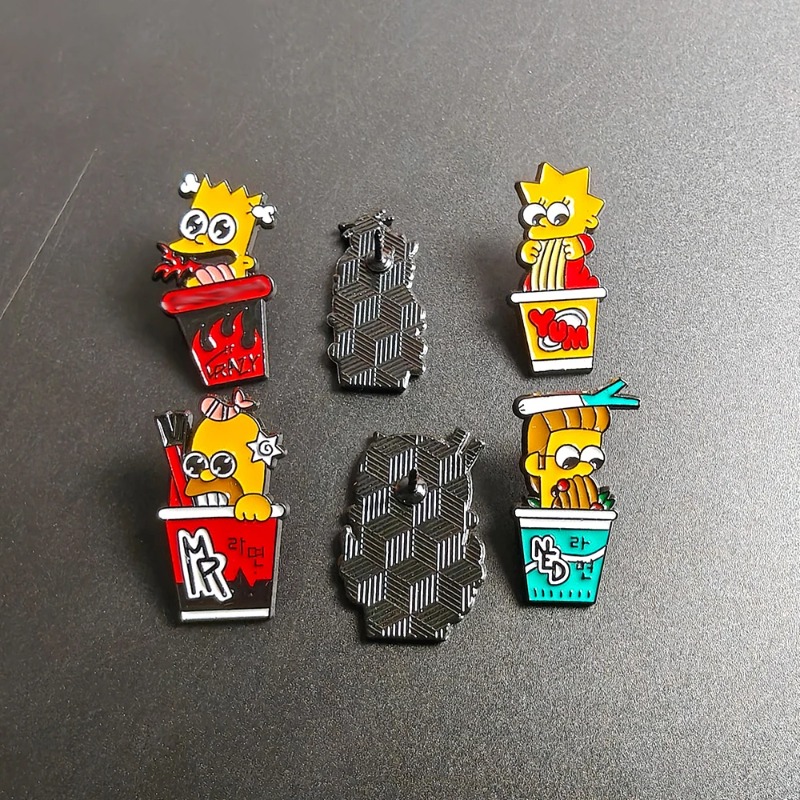 6 個セットシンプソンズかわいい面白いバッジハロウィン漫画エ - Vintage Tech Accessories のレビューと価格